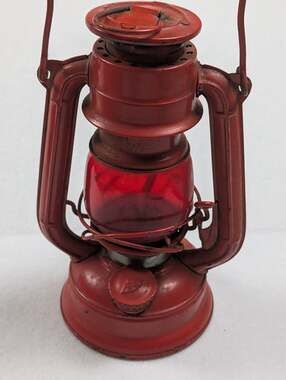Vintage Winged Wheel No. 350 Red Kerosene Lantern Made in Japan